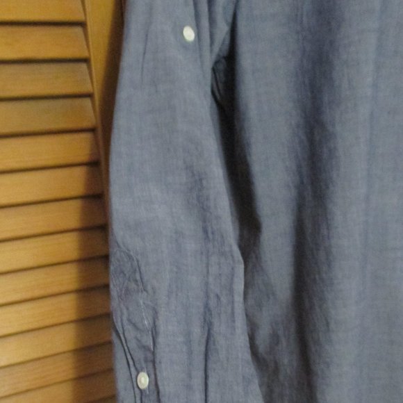 J. Crew top half button down chambray soft cotton top like new size L - Picture 7 of 8